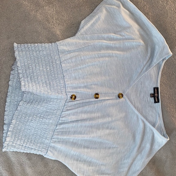 Blue Top - Picture 2 of 4